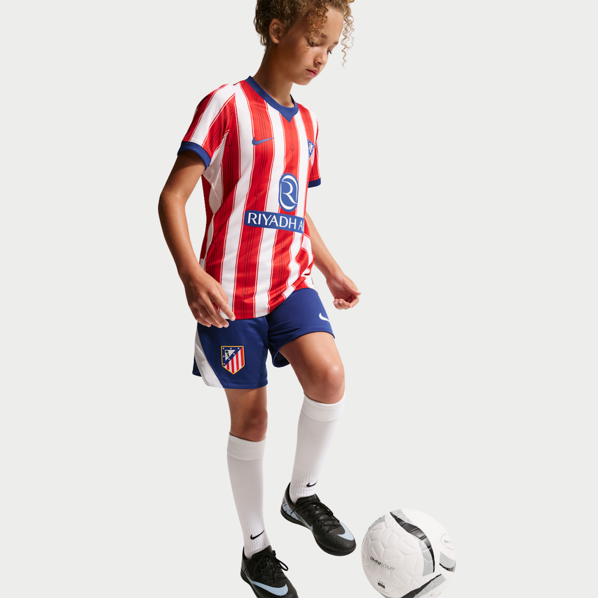 AtlΓ©tico Madrid 2026/27 Home Kids Kit