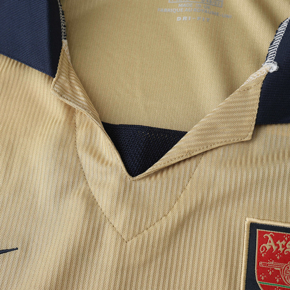 Arsenal 2001/02 Away Shirt