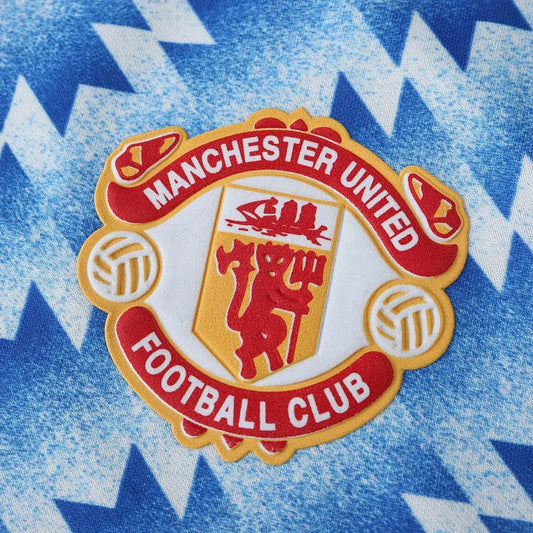 Manchester United 1990/91 Away Shirt