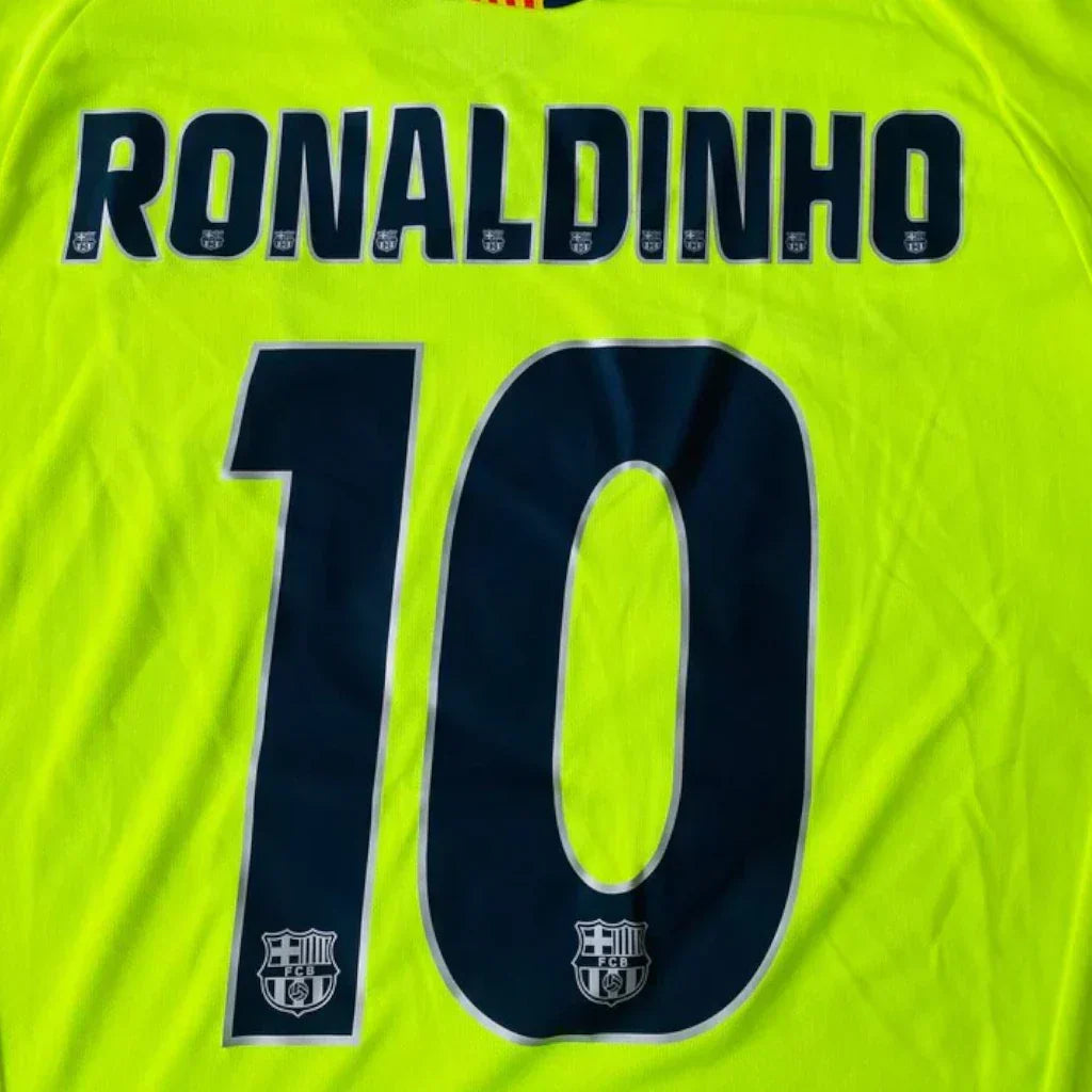 Camisa Barcelona II 2005/06 - imagem 8
