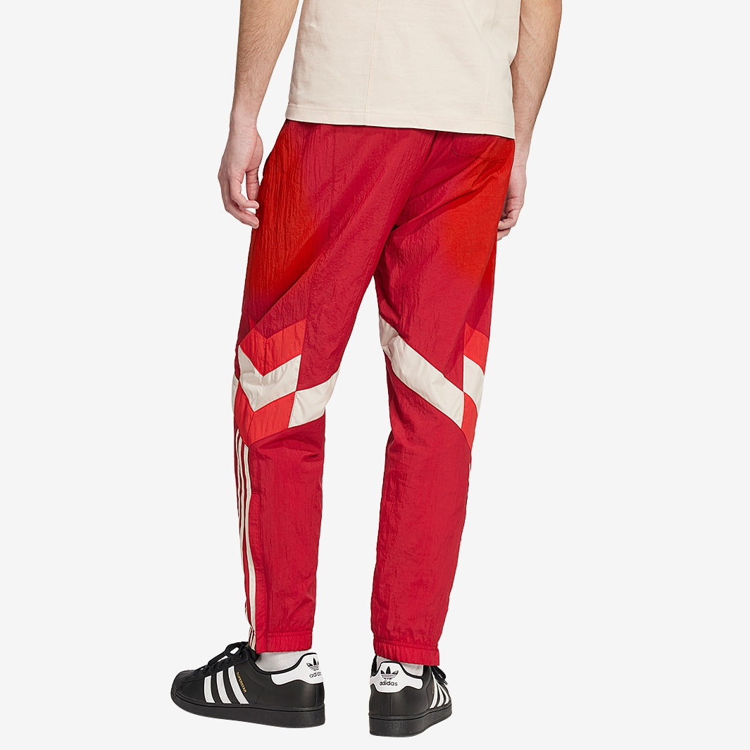 Calça Adidas Originals Bayern de Munique 2024/25 - imagem 3