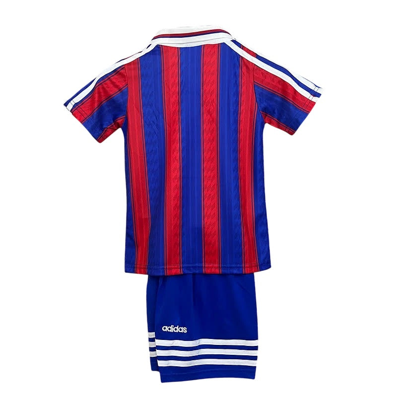 Kit Infantil Bayern de Munique I 1995/96 - imagem 2