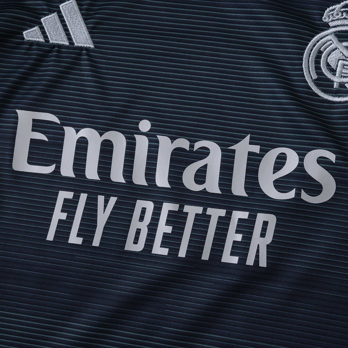 Kit Infantil Real Madrid II 2025/26 - imagem 8