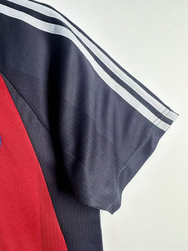 Camisa Bayern de Munique I 2001/02 - imagem 4