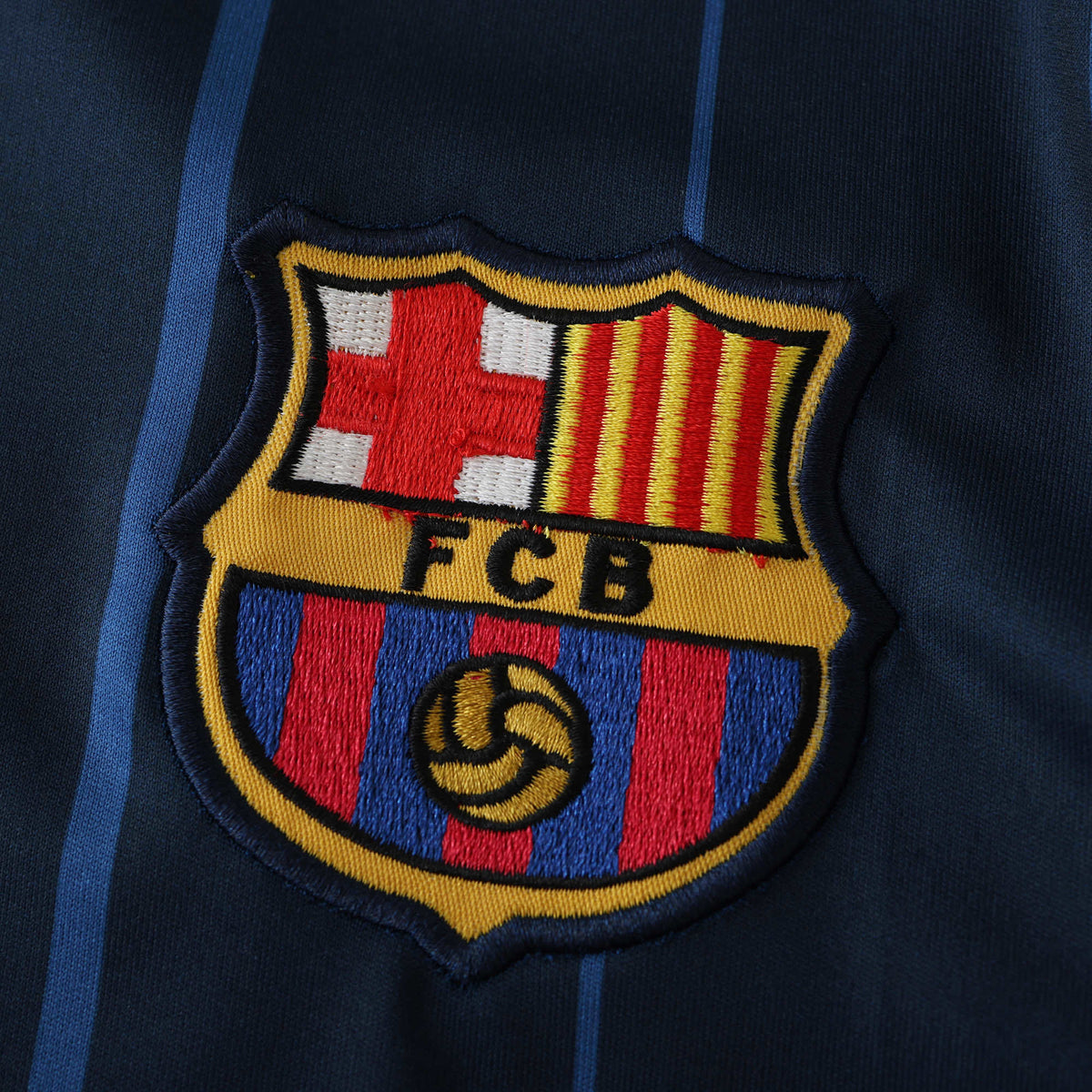 Barcelona 2004/05 Away Shirt
