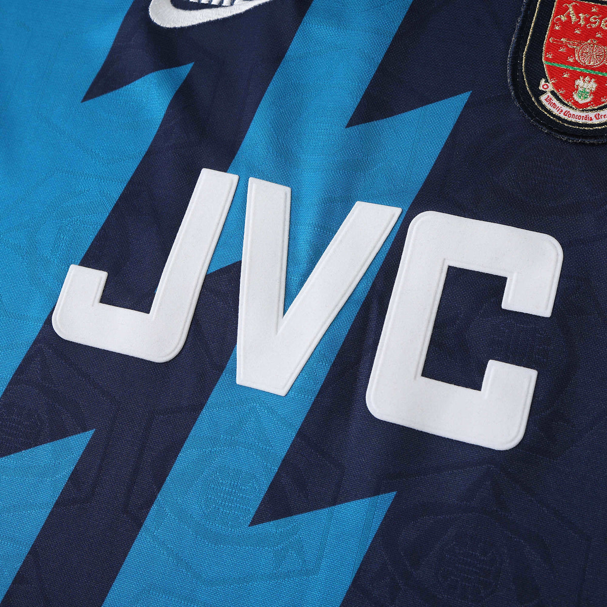 Arsenal 1995/96 Away Shirt