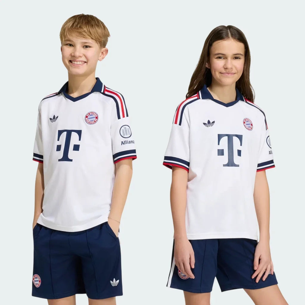 Bayern München 2026/27 Away Kids Kit