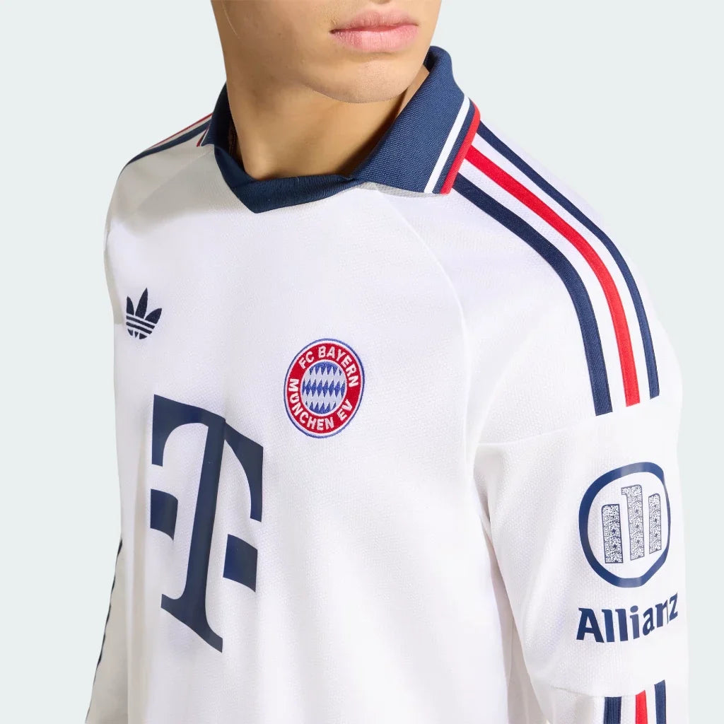 Bayern München 2026/27 Away Long Sleeve Shirt
