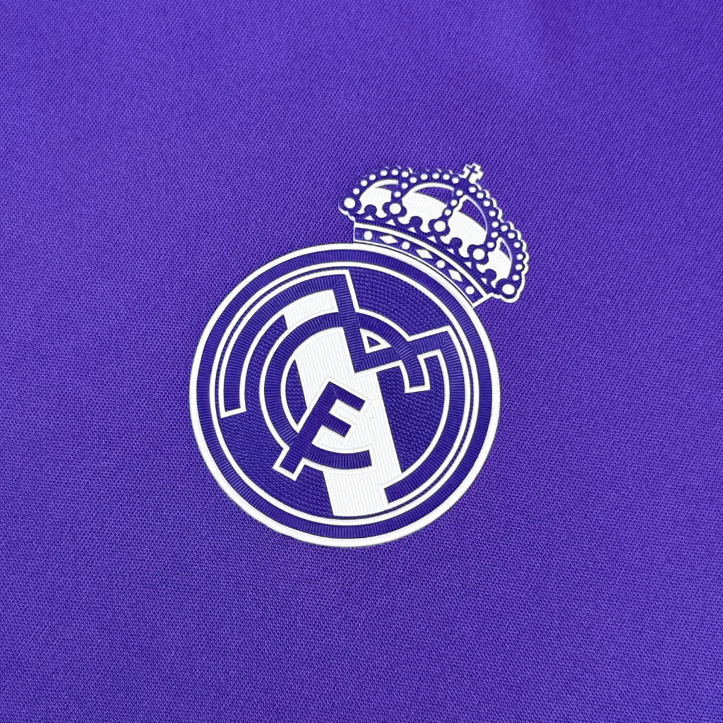 Kit Infantil Real Madrid II 2016/17 - imagem 4