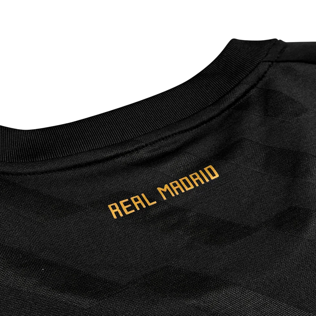 Camisa Real Madrid II 2011/12 Manga Longa - imagem 4