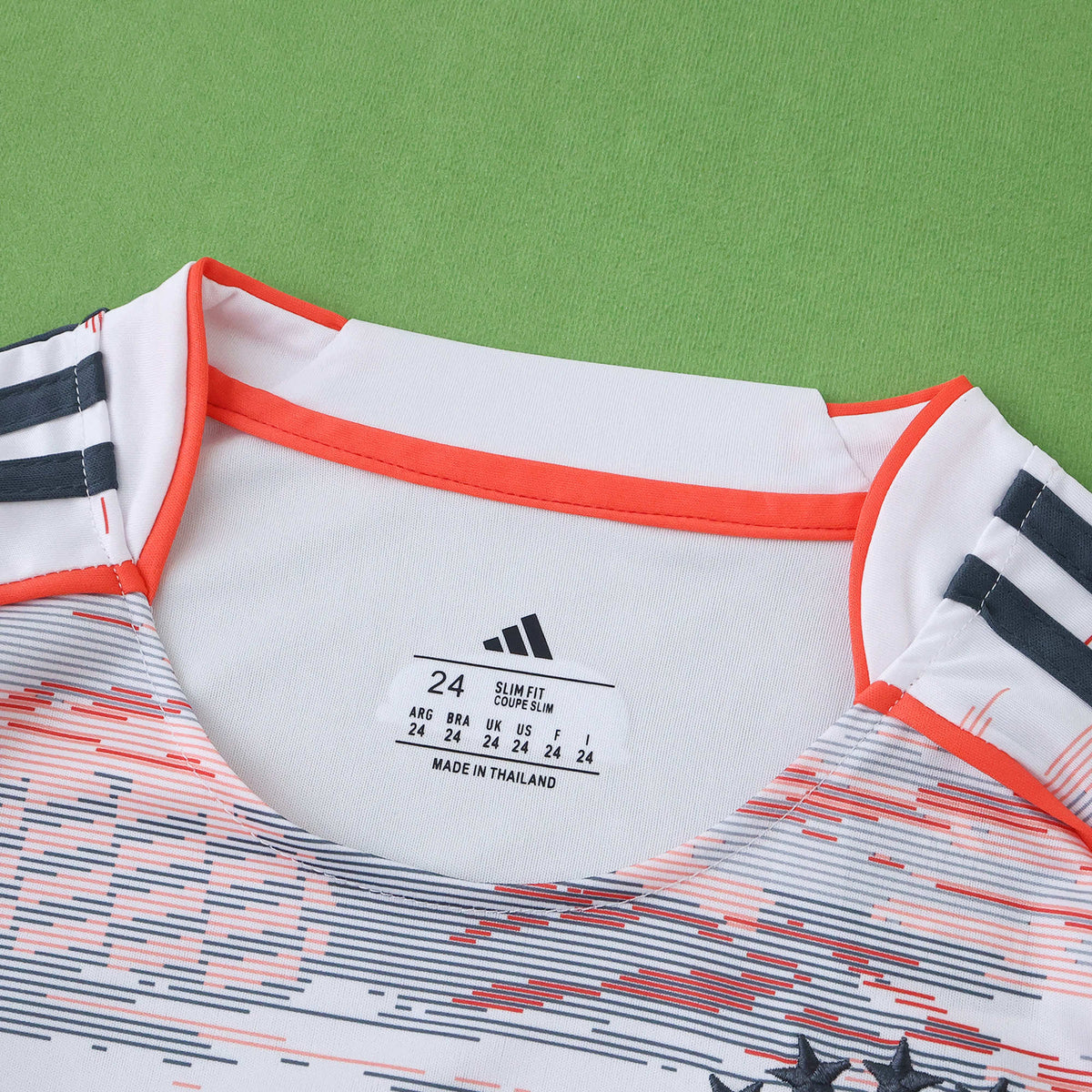 Kit Infantil Bayern de Munique II 2025/26 - imagem 4