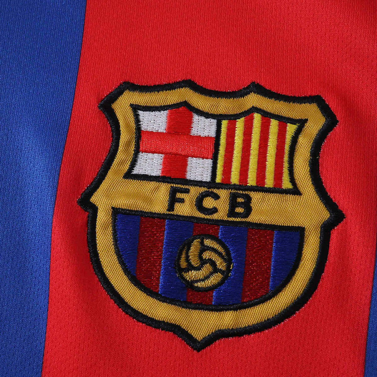 Barcelona 2004/05 Home Shirt