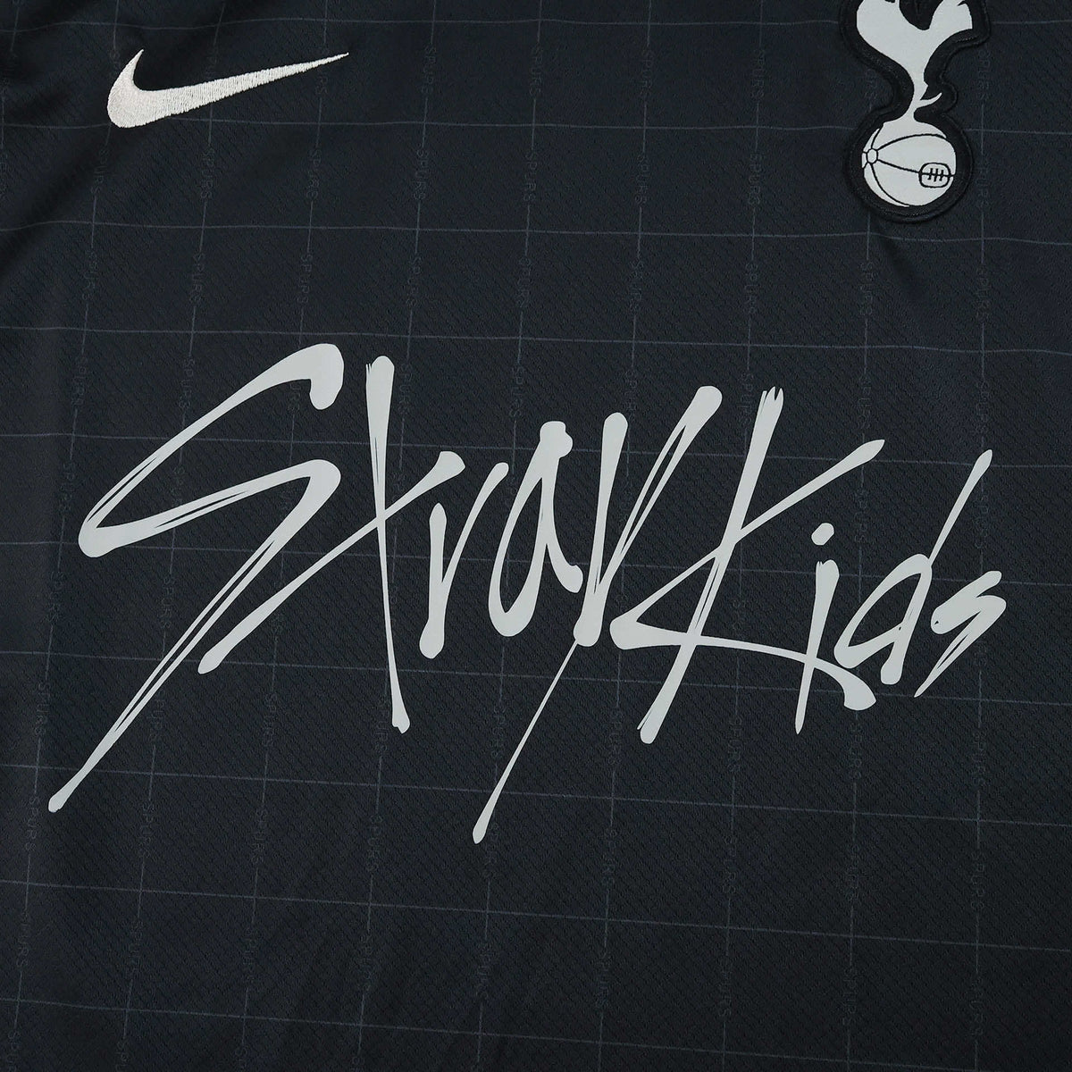 Camisa Tottenham II Stray Kids 2025/26 - imagem 5