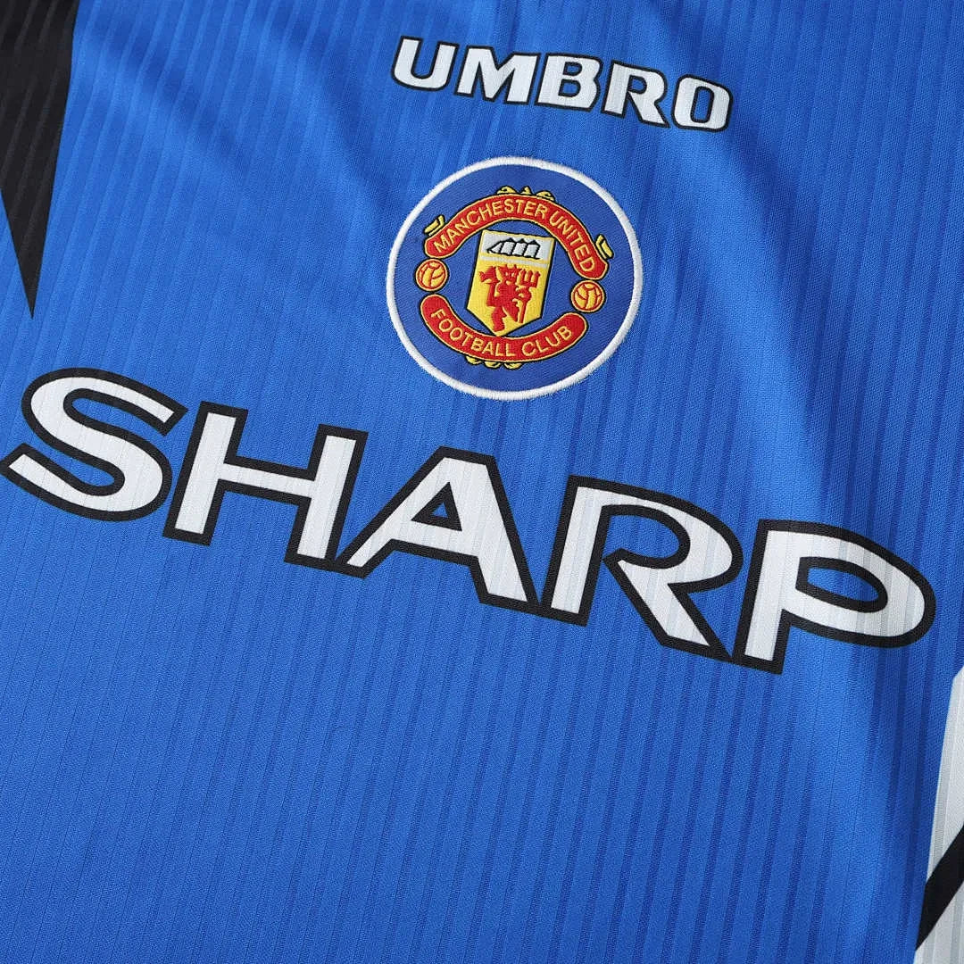 Manchester United 1996/97 Third Shirt