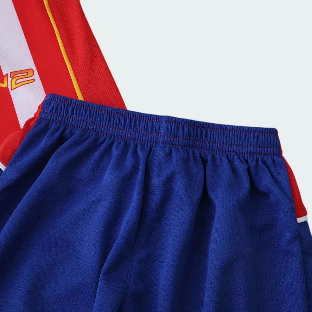 Atlético Madrid 2004/05 Home Kids Kit