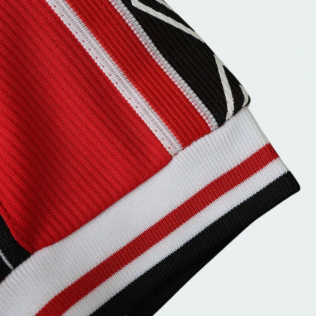 Manchester United 1999/00 Home Shirt